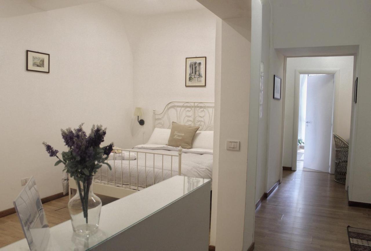 Vesuvio House Appartamento Indipendente E Centrale Сант'Аньєлло Екстер'єр фото